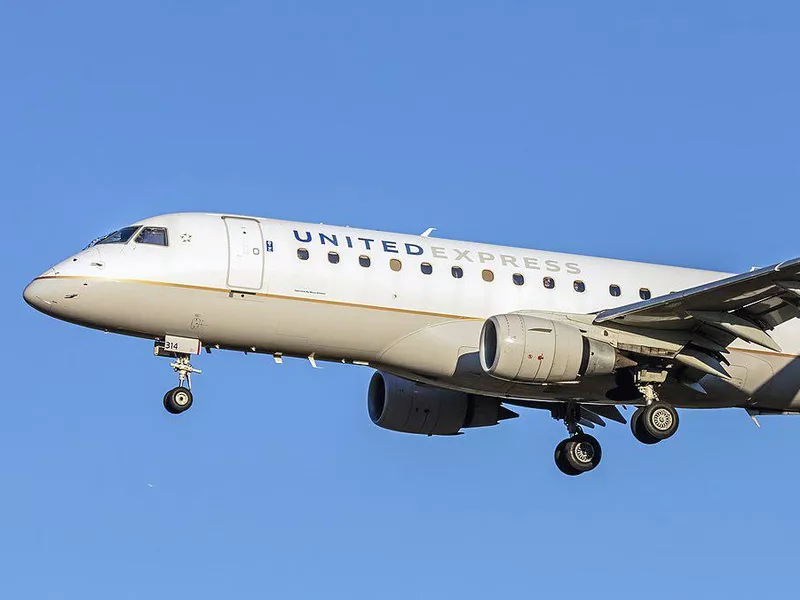 United Express plane